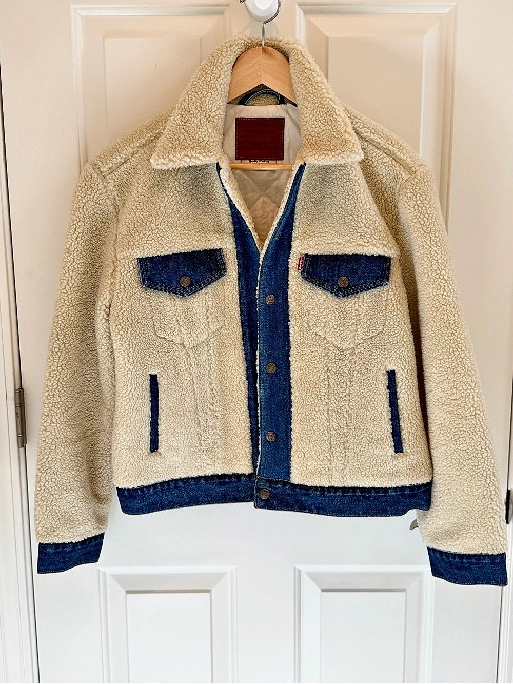 Levi's Premium Sherpa & Quilted lined Trucker Jacket size small